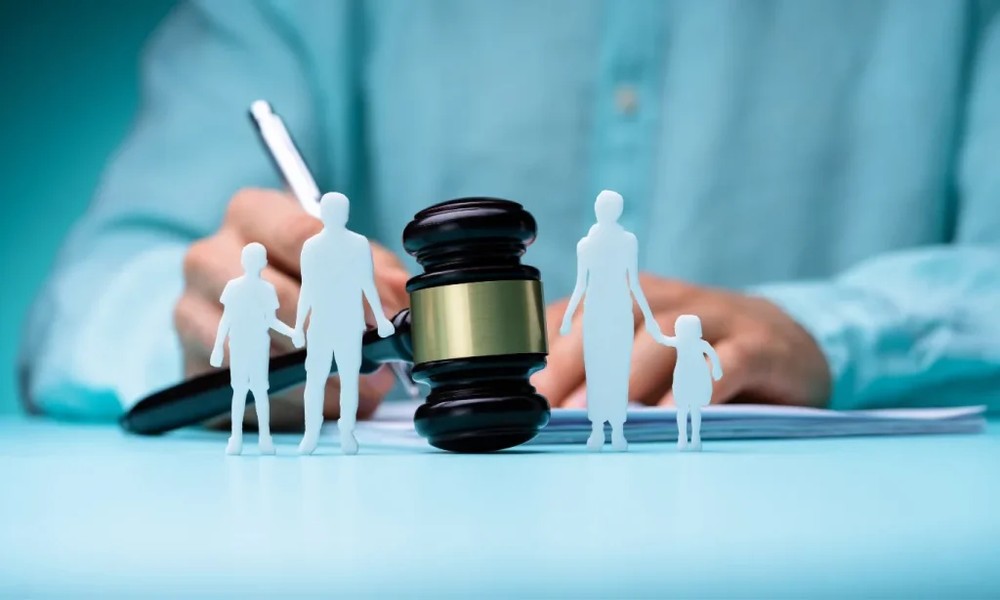 Child Custody in New York: Legal vs. Physical Custody Explained | Roven Law Group